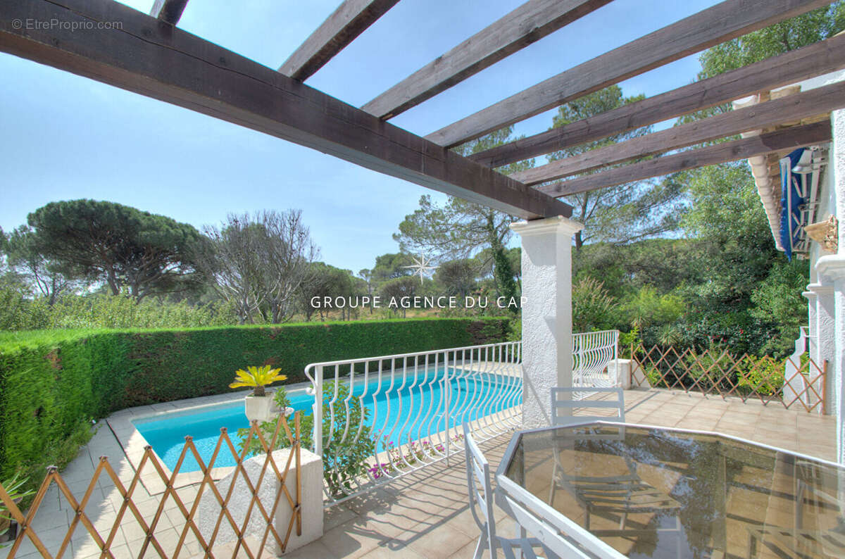 Valescure les golfs villa 5 pieces de plain pied avec piscine - photo 10