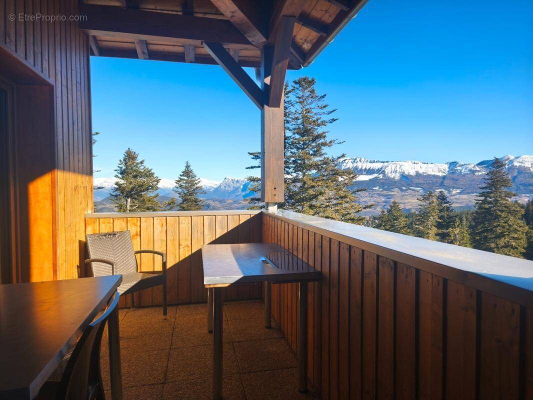 Appartement à SELONNET