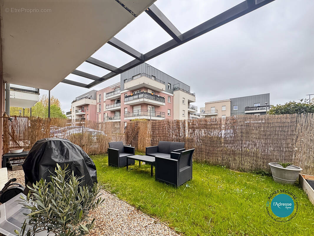Appartement à MENNECY