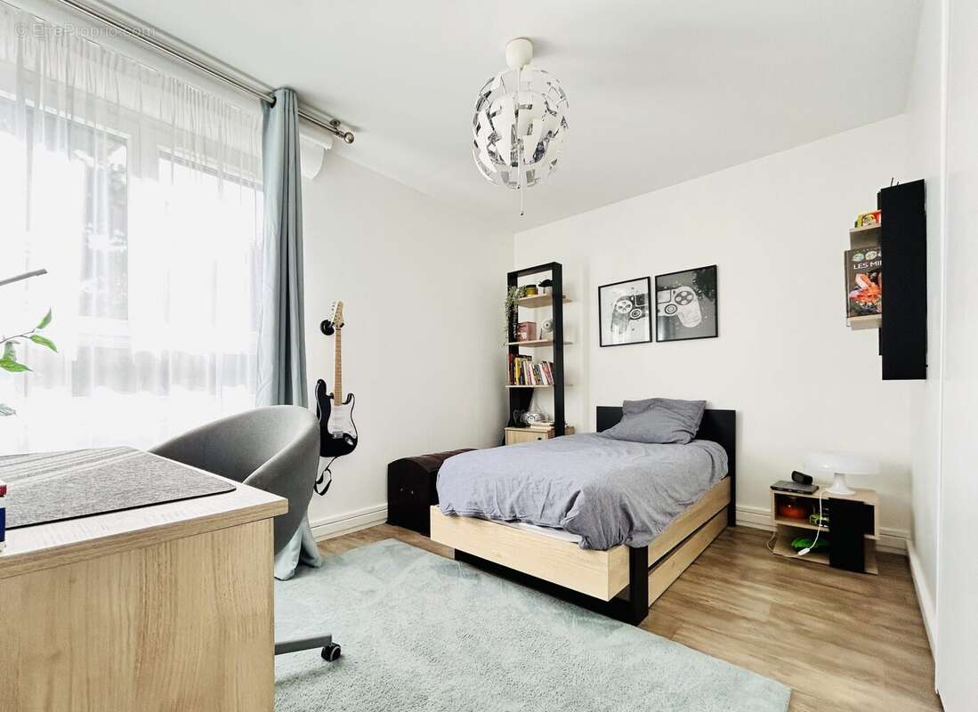 Appartement à SURVILLIERS