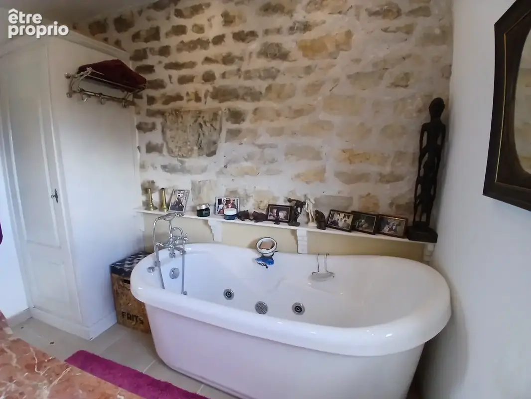 Maison Forte de 1585 avec sa tour, gîte et une très belle vue sur la campagne, proche Clamecy. - photo 36