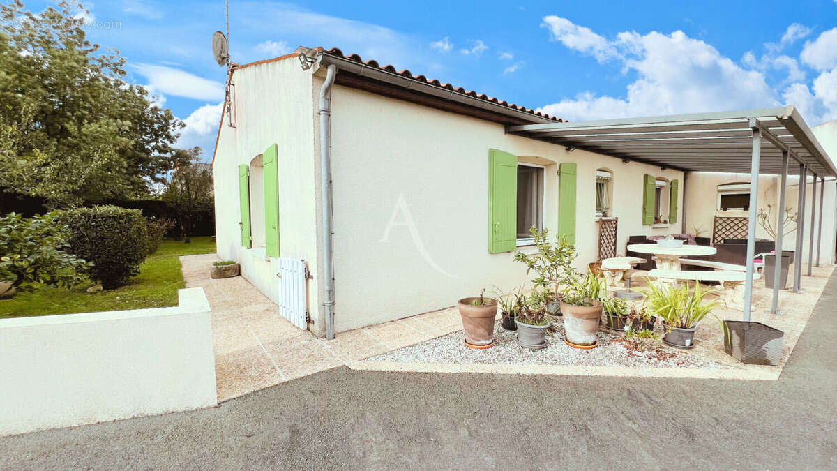 Maison à NIEULLE-SUR-SEUDRE