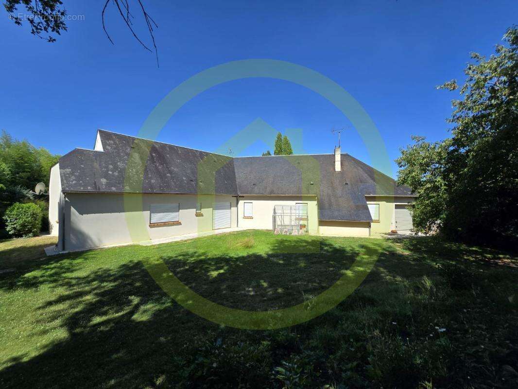 Maison à SAINT-DENIS-EN-VAL