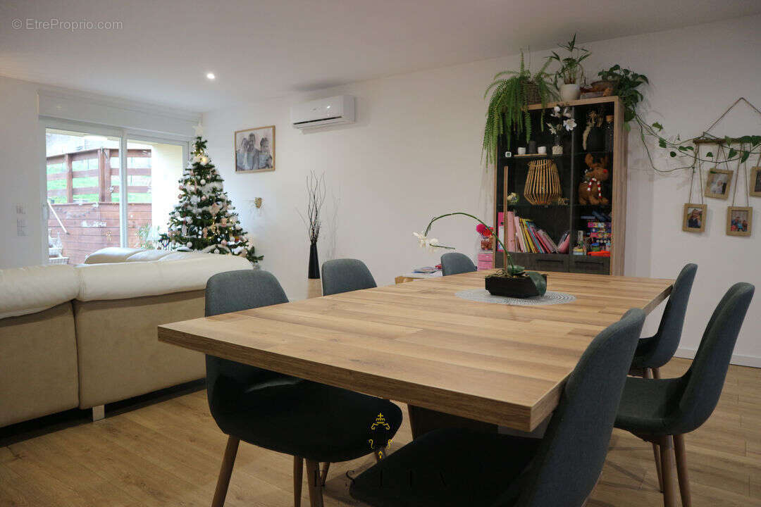 Maison à LANDREMONT