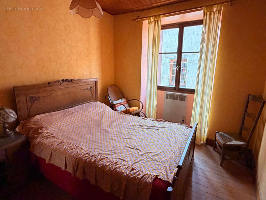 Jolie maison de ville - photo 4