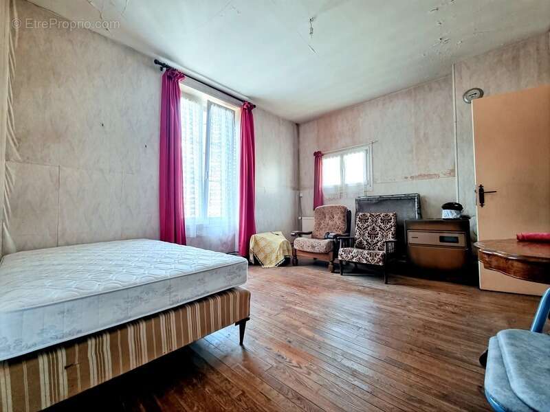 Maison à TINCHEBRAY