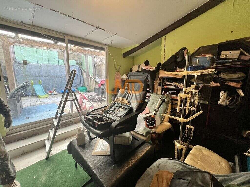 Appartement à DECAZEVILLE