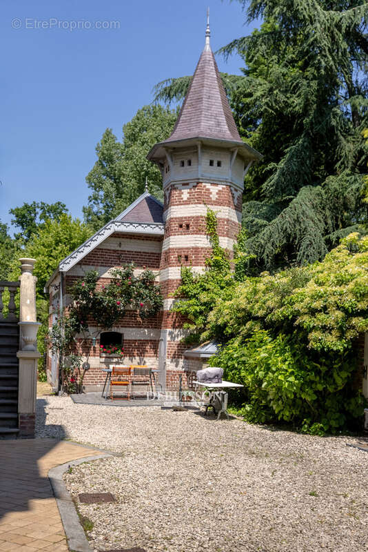 Maison à REBREUVIETTE