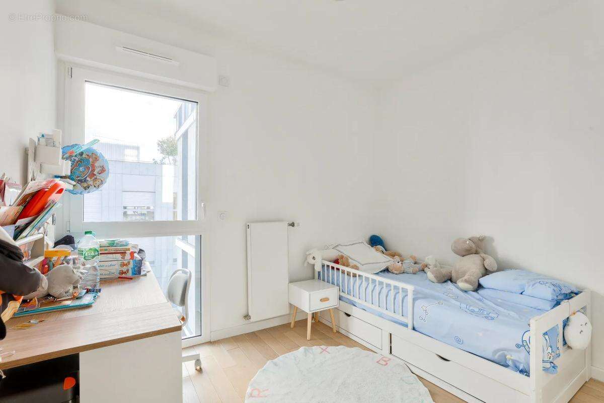 Appartement à CLICHY