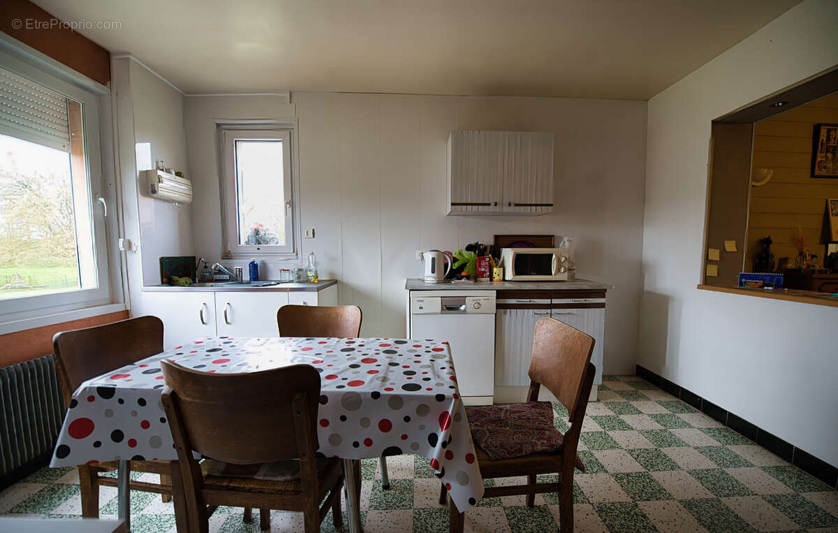 Maison à ALLERY