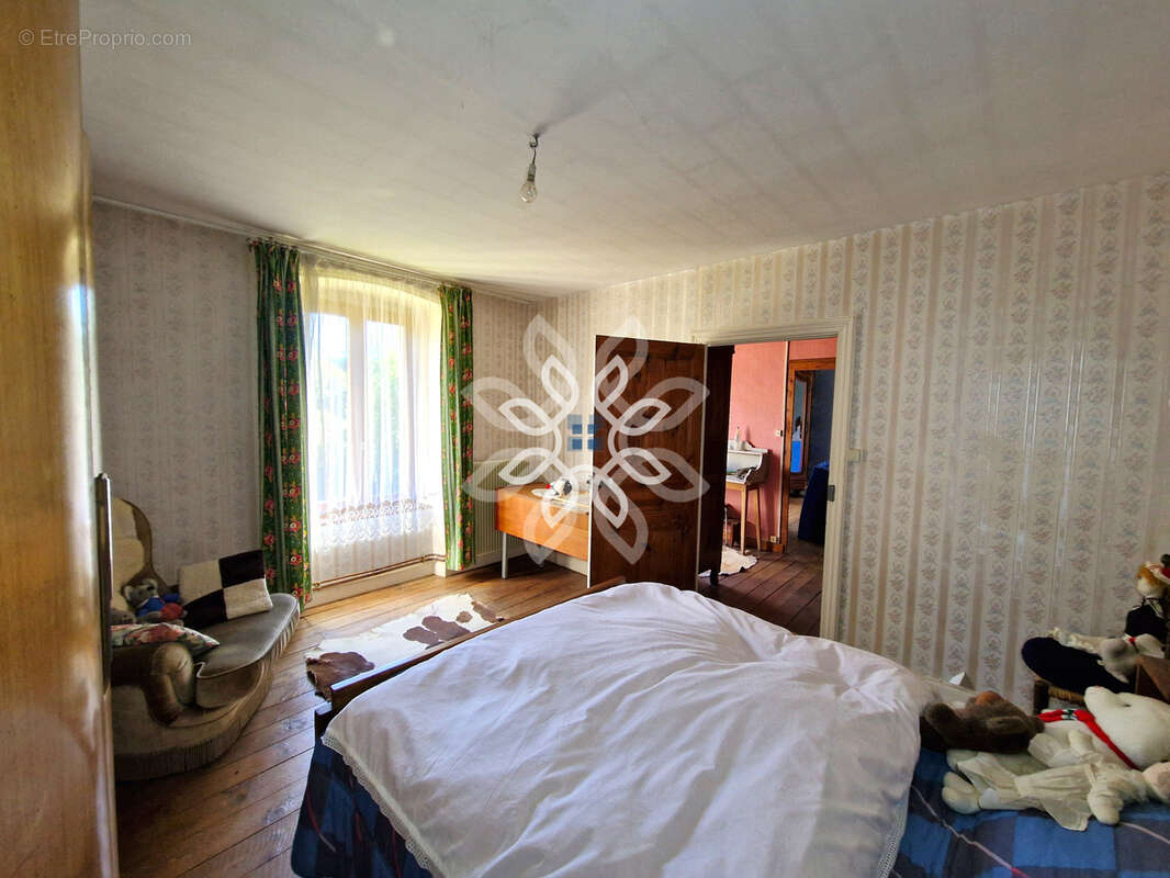 Maison à LA CHAISE-DIEU