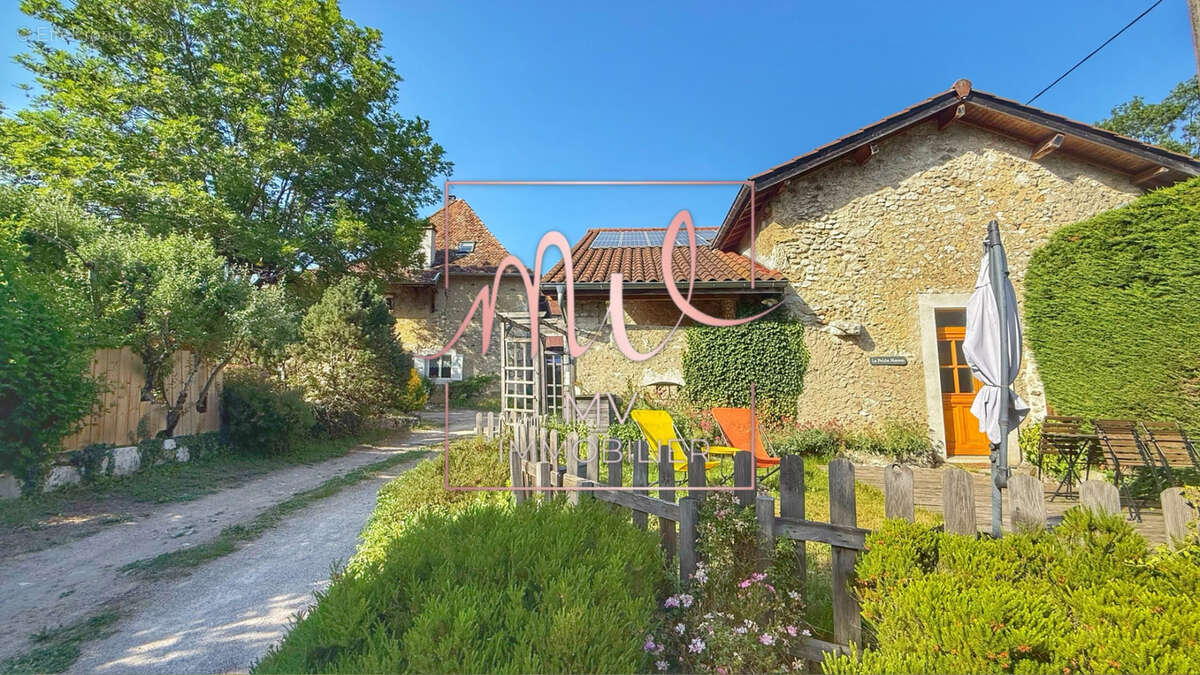 Maison à SAINT-AUPRE