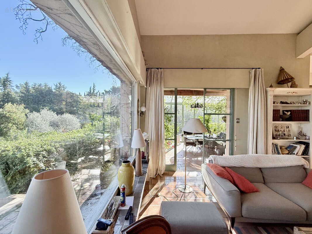 Maison à JONQUERETTES