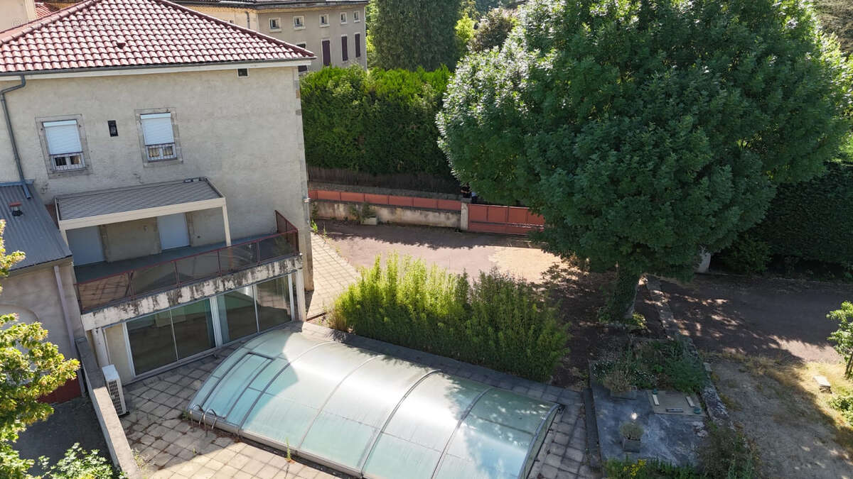 Maison familiale rénovée 180 m² - Piscine chauffée - DPE B - Centre Brives - photo 15