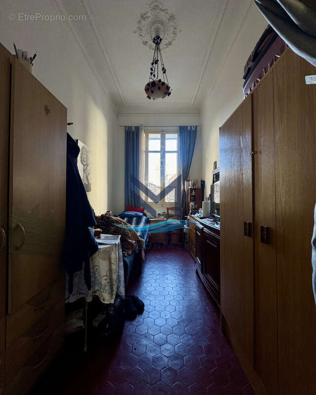 Appartement à MARSEILLE-6E