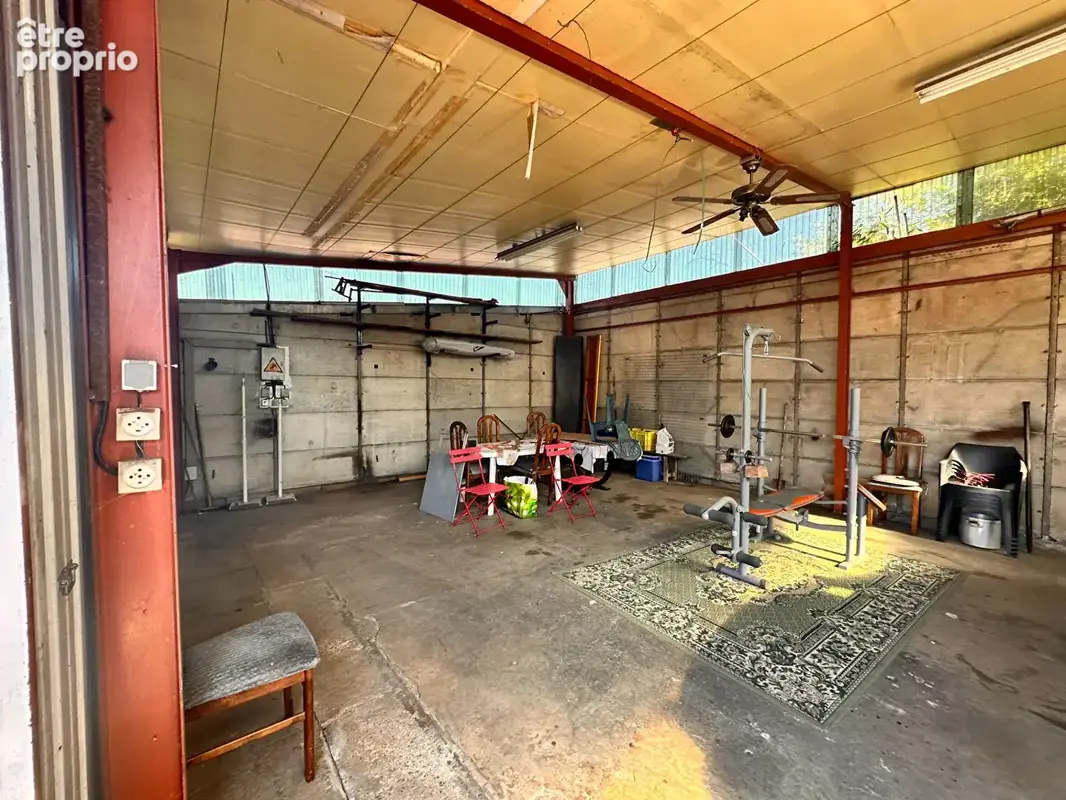 Maison de plain-pied avec dépendances et beau potentiel à Aubigny-sur-Nère - photo 10