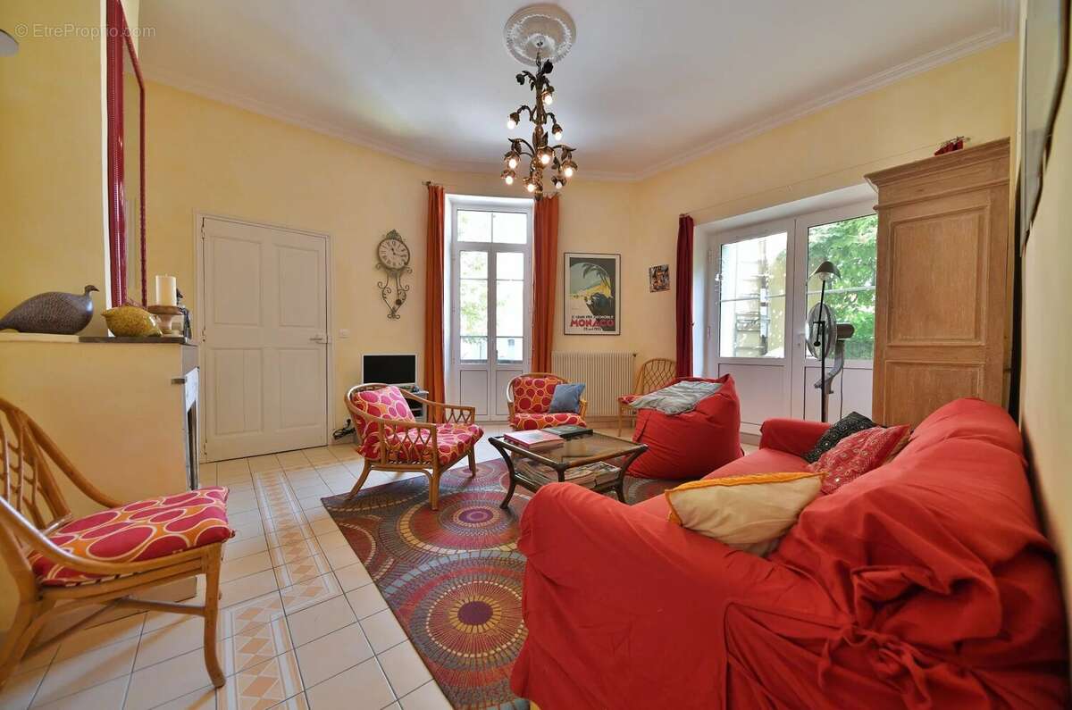 Maison à UZES