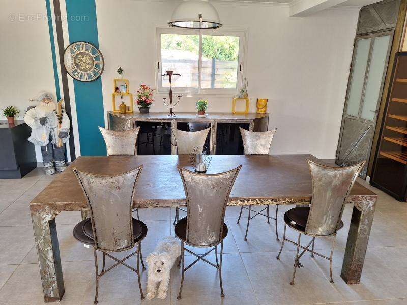 Maison 164 m² à Beaucaire  - photo 11