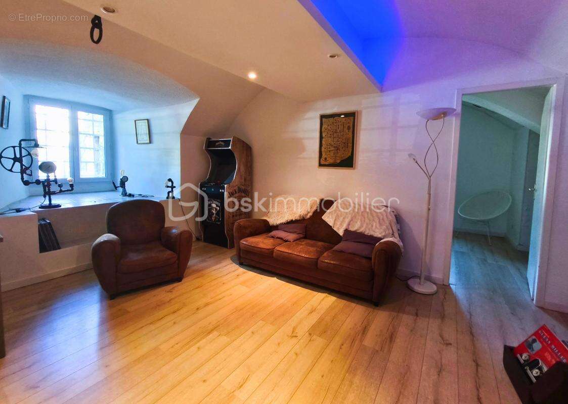 Appartement à VARCES-ALLIERES-ET-RISSET