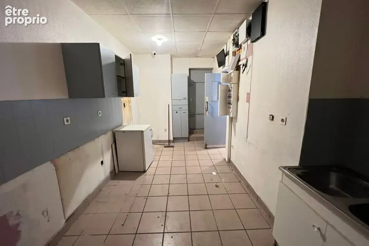 À vendre – local commercial 93 m² – cours / pont-trambouze - photo 6
