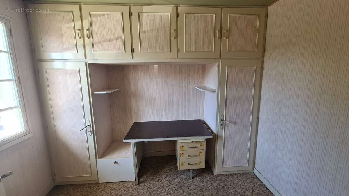 Maison à SAINT-YRIEIX-SUR-CHARENTE