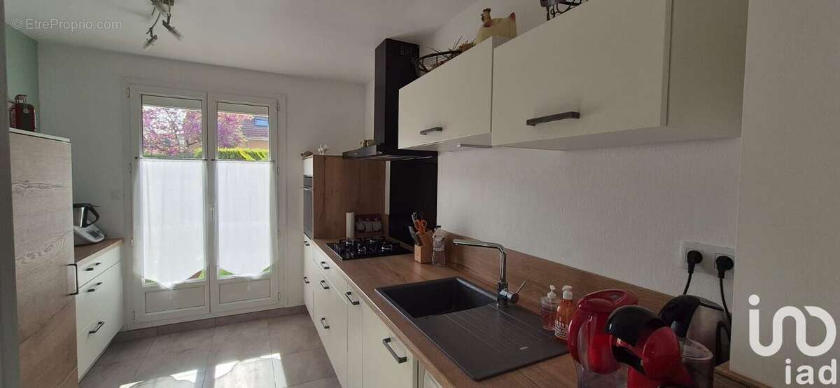 Photo 4 - Maison à LE COUDRAY-MONTCEAUX