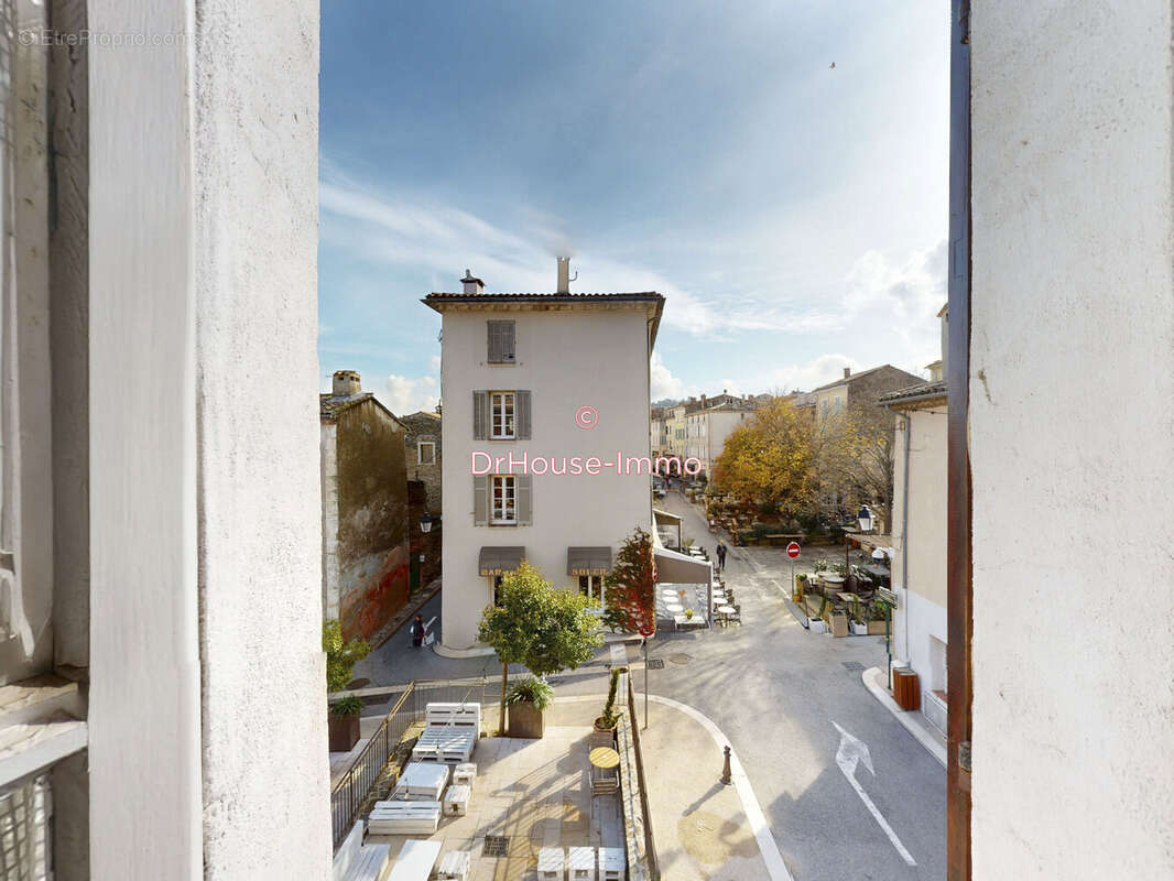 Maison à LA GARDE-FREINET