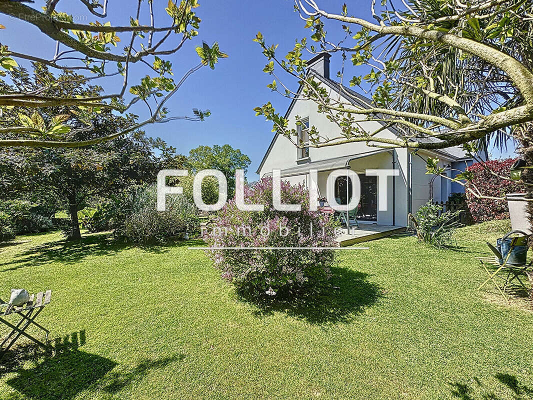 Maison à SAINT-SAUVEUR-LA-POMMERAYE