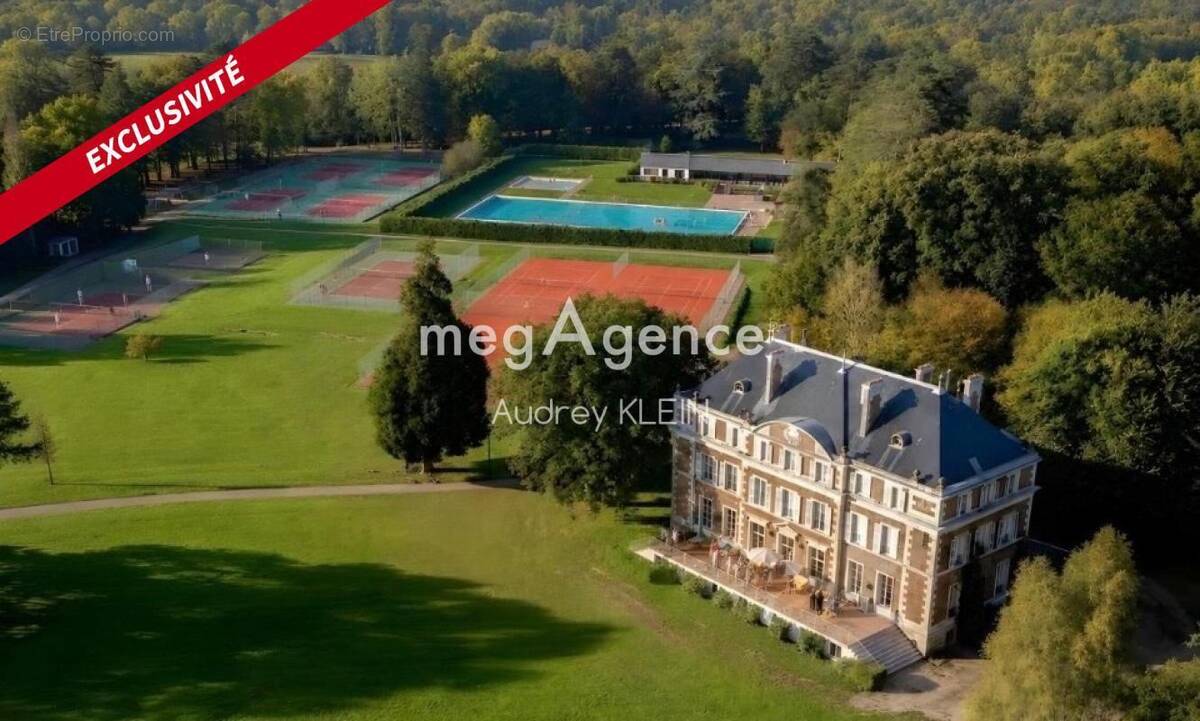 Maison à SAVIGNY-SUR-CLAIRIS