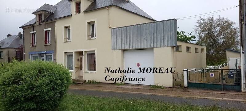 Maison à MONTSAUCHE-LES-SETTONS