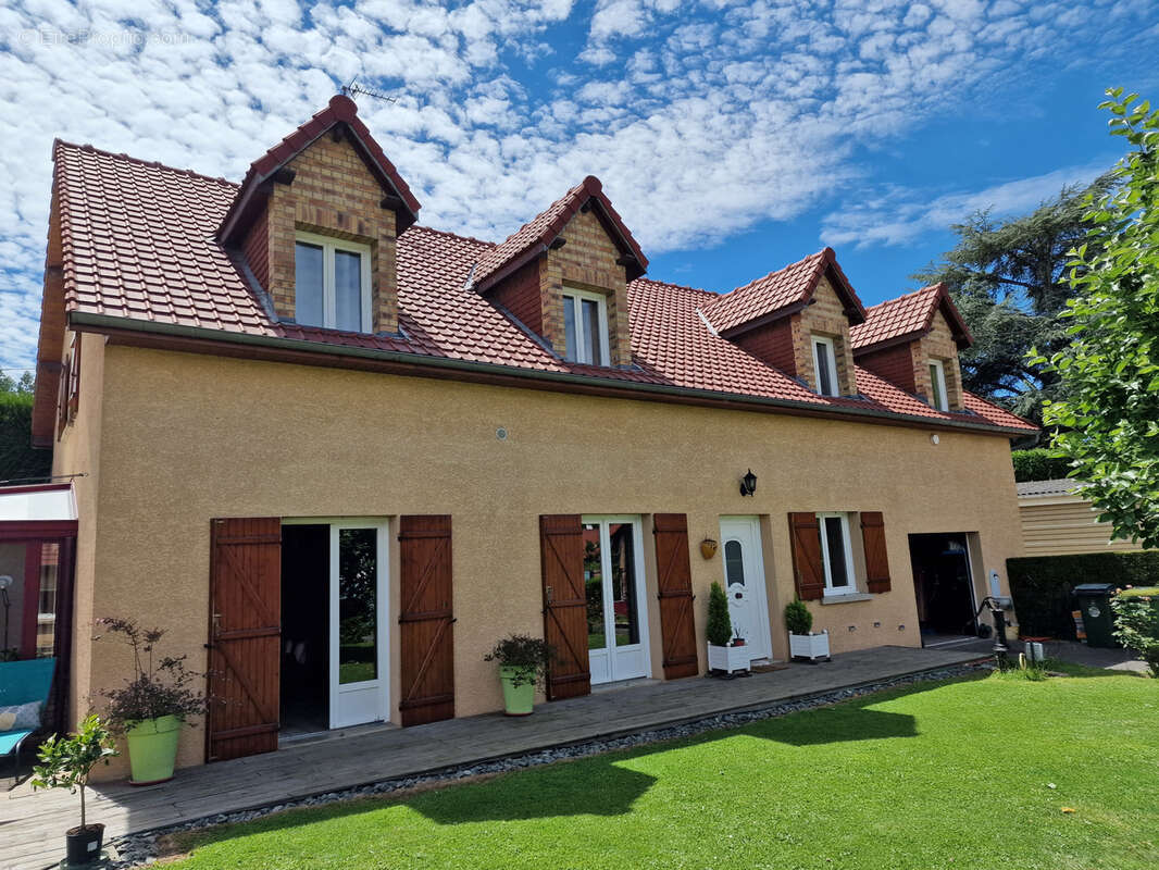 Maison à SAVEUSE