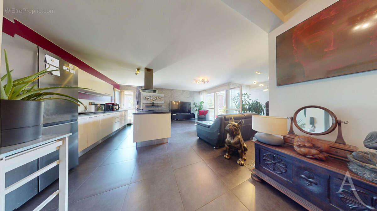 Appartement à EYBENS