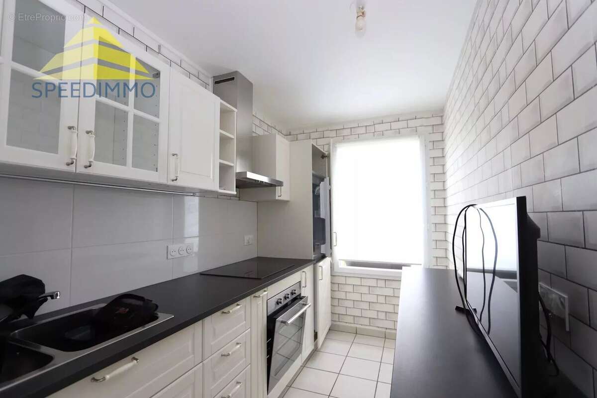 Appartement à QUINCY-SOUS-SENART