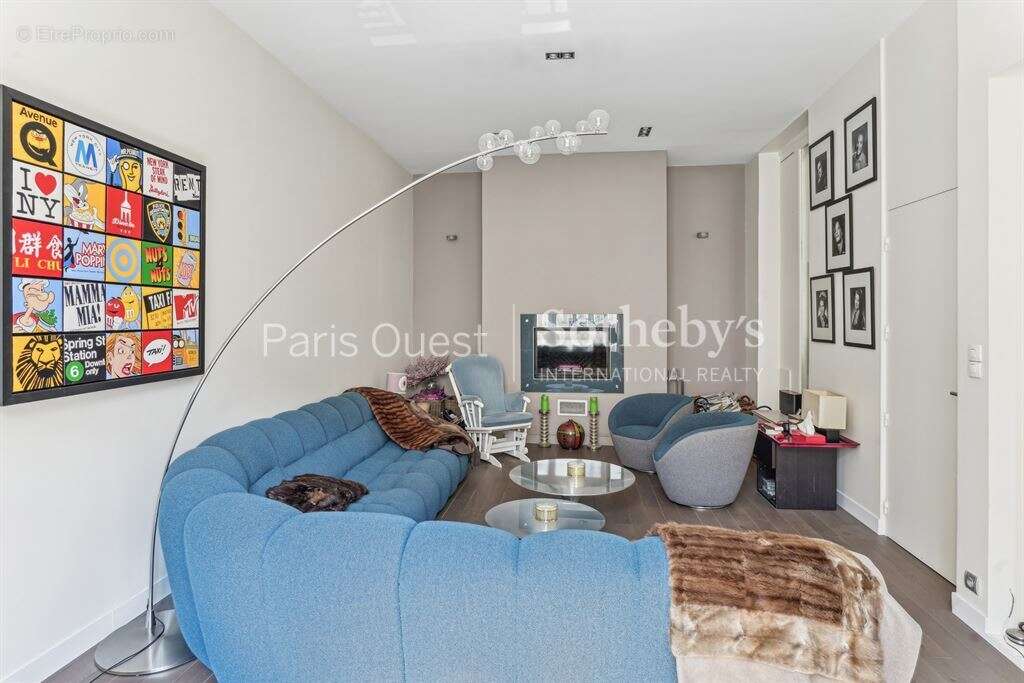 Maison à PARIS-16E