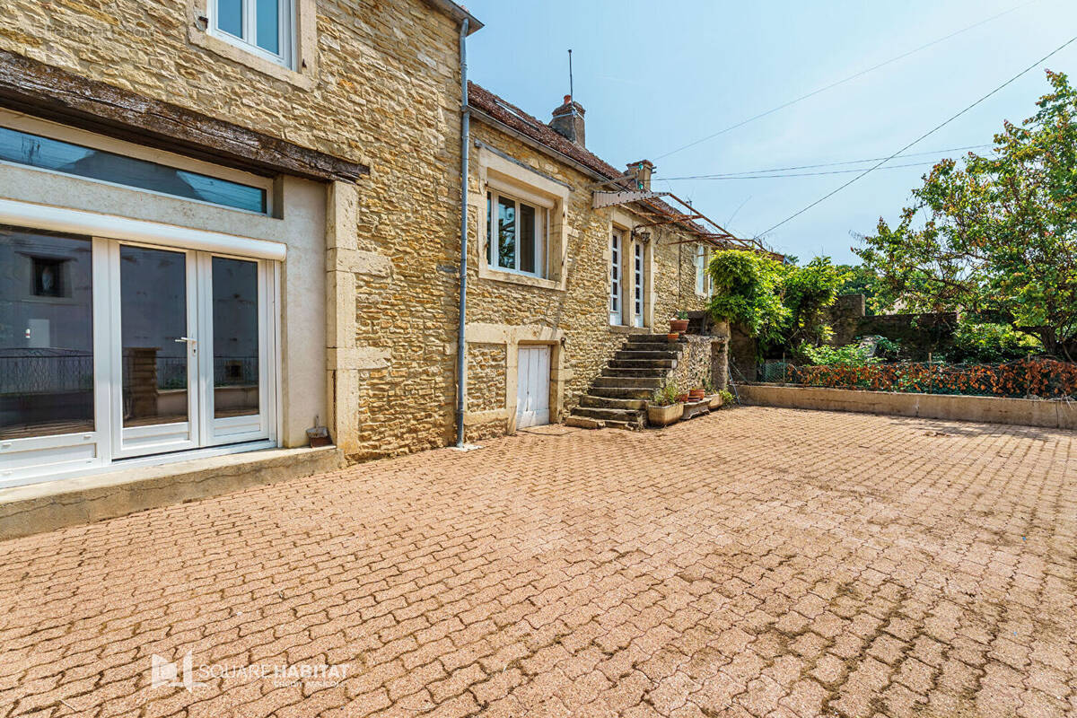 Maison à BEAUNE
