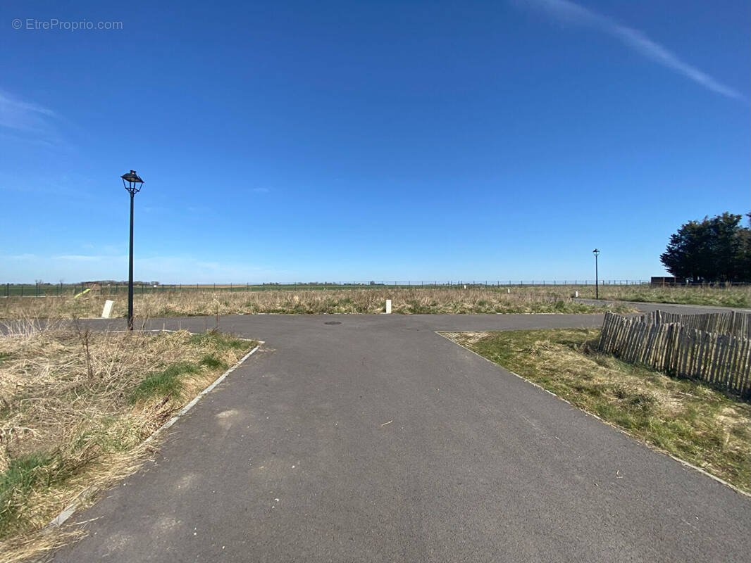 Terrain à SAINT-AUBIN-D&#039;ECROSVILLE