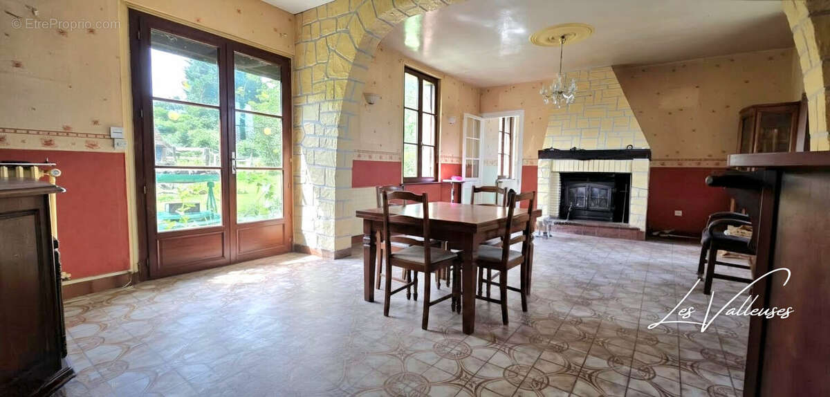 Maison à SAINTE-FOY