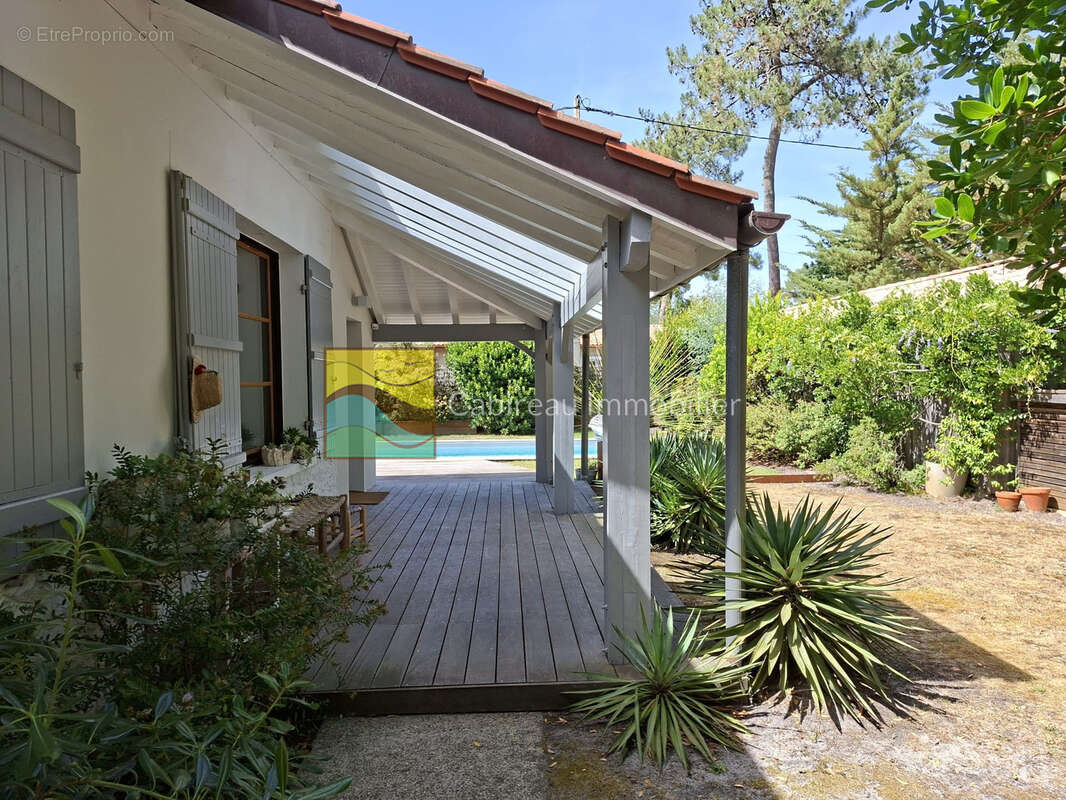 Maison à LACANAU