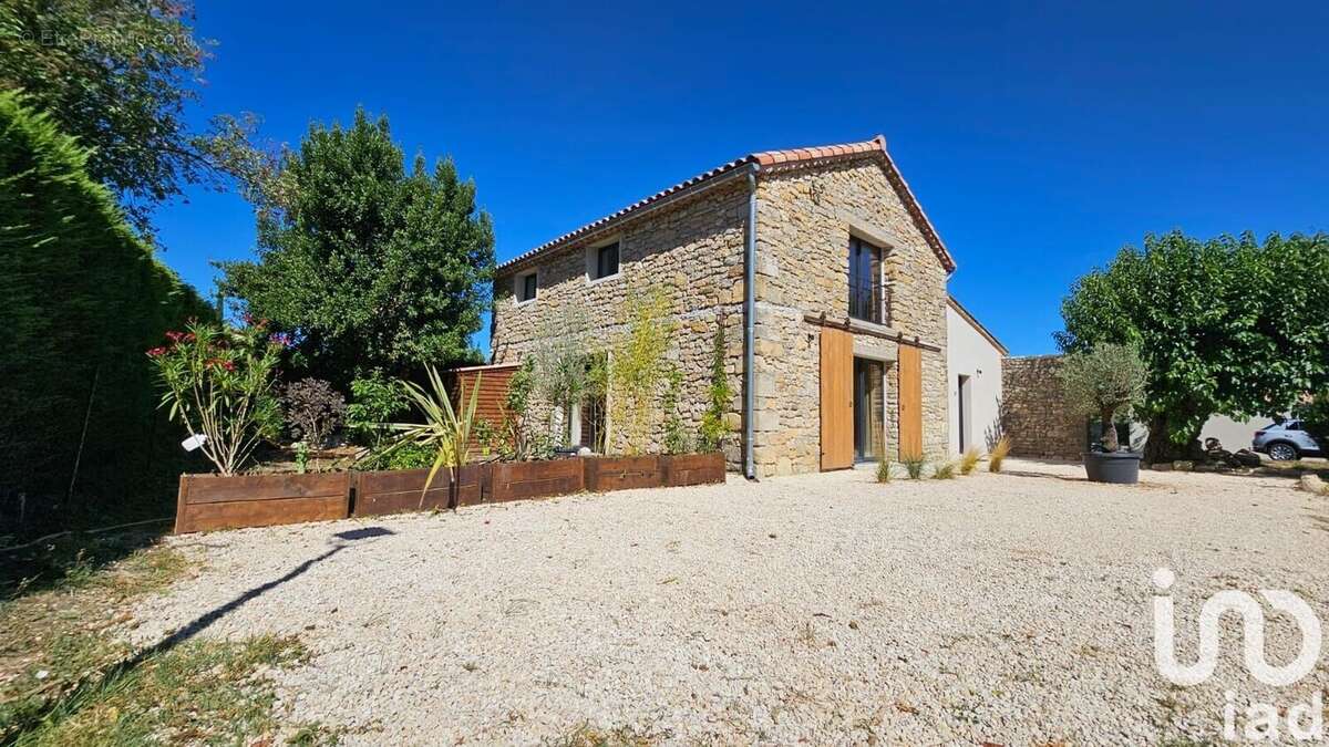 Photo 2 - Maison à BARJAC