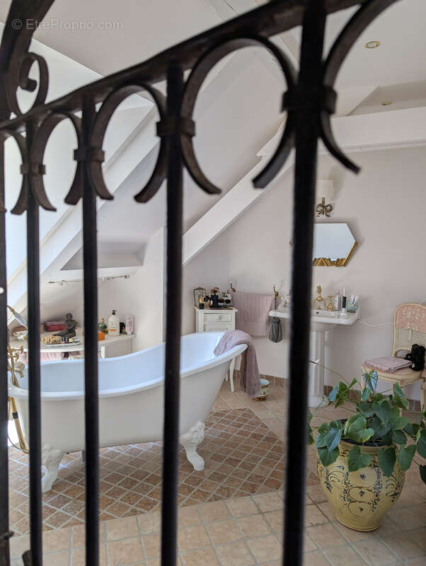 Maison à PIERREFITTE-SUR-SAULDRE