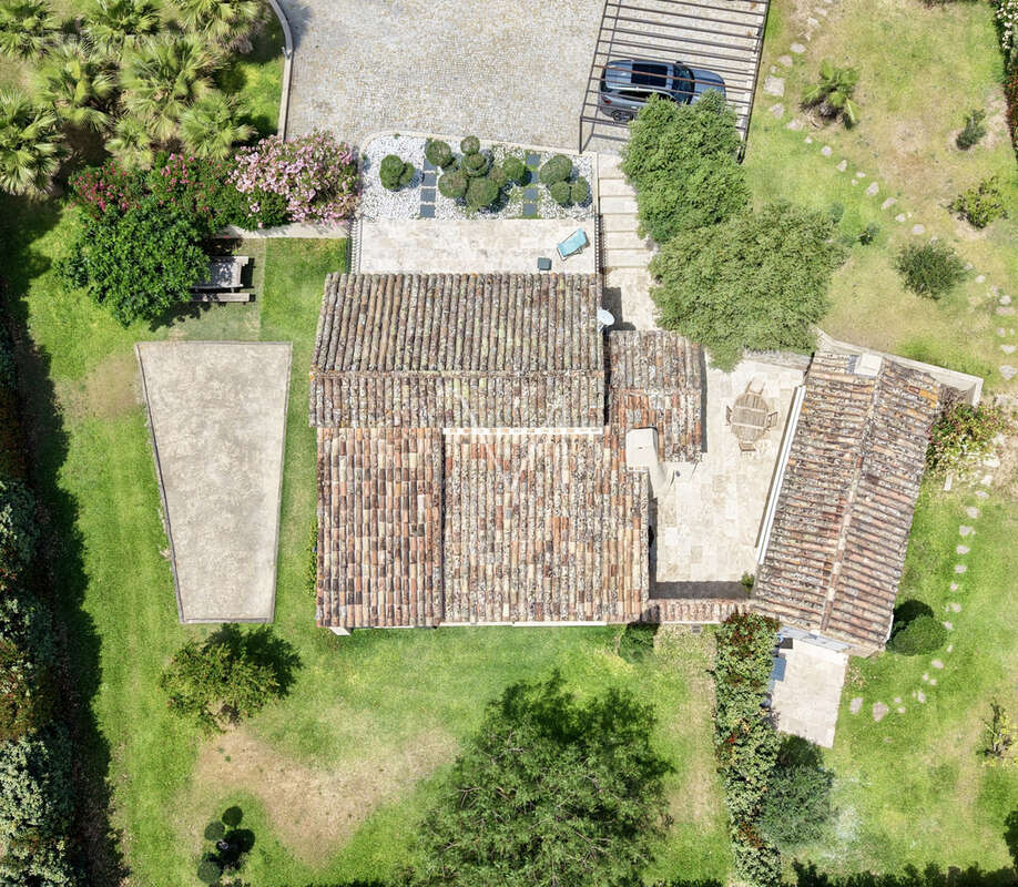 Maison à PLAN-DE-LA-TOUR