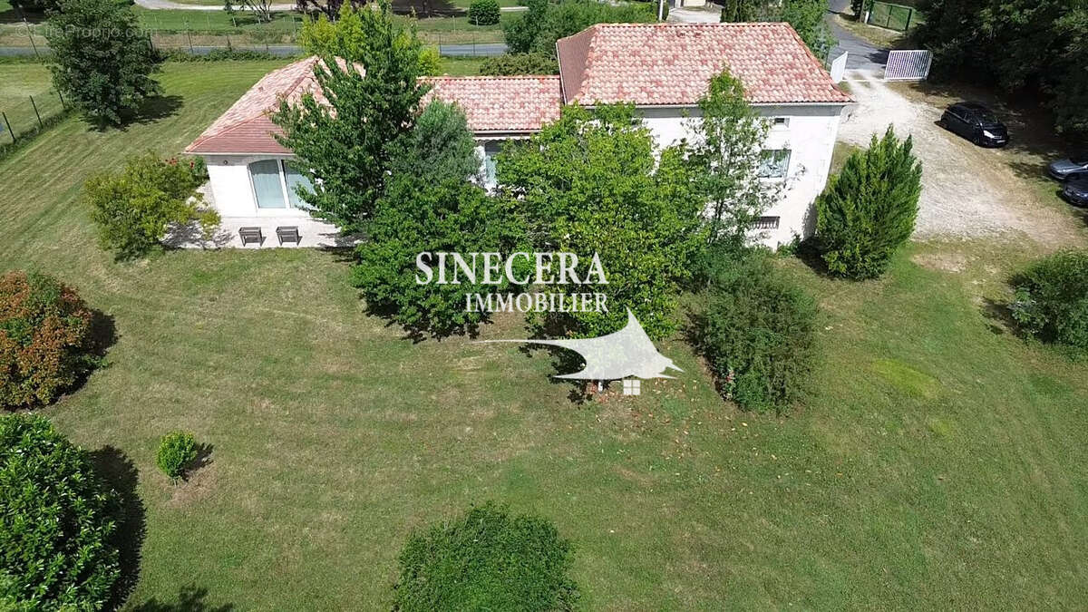 Maison à RIBERAC