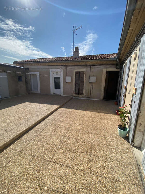 Appartement à NIMES