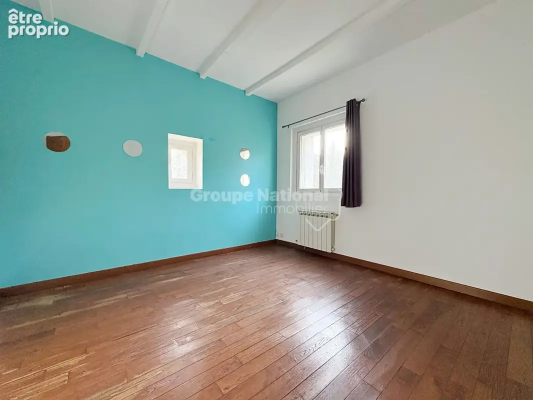 Grans: magnifique mas en pierre de 130 m2- 5 pièces - Terrain 2 600 m² - photo 13