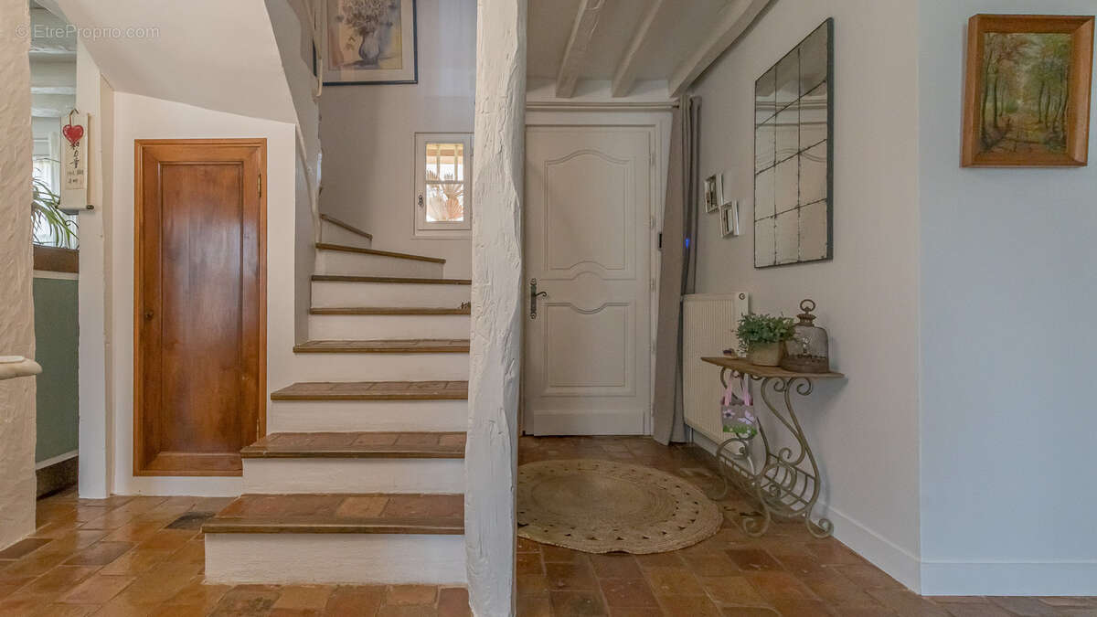 Maison à ORRY-LA-VILLE