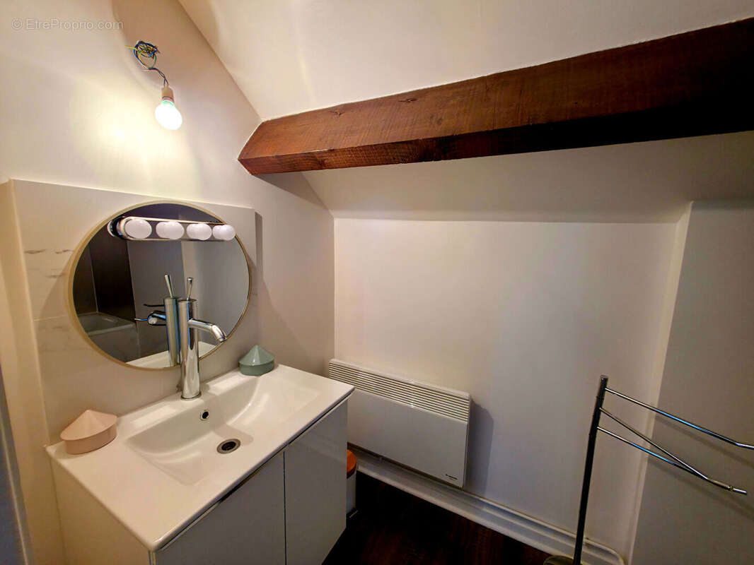 Appartement à REMALARD