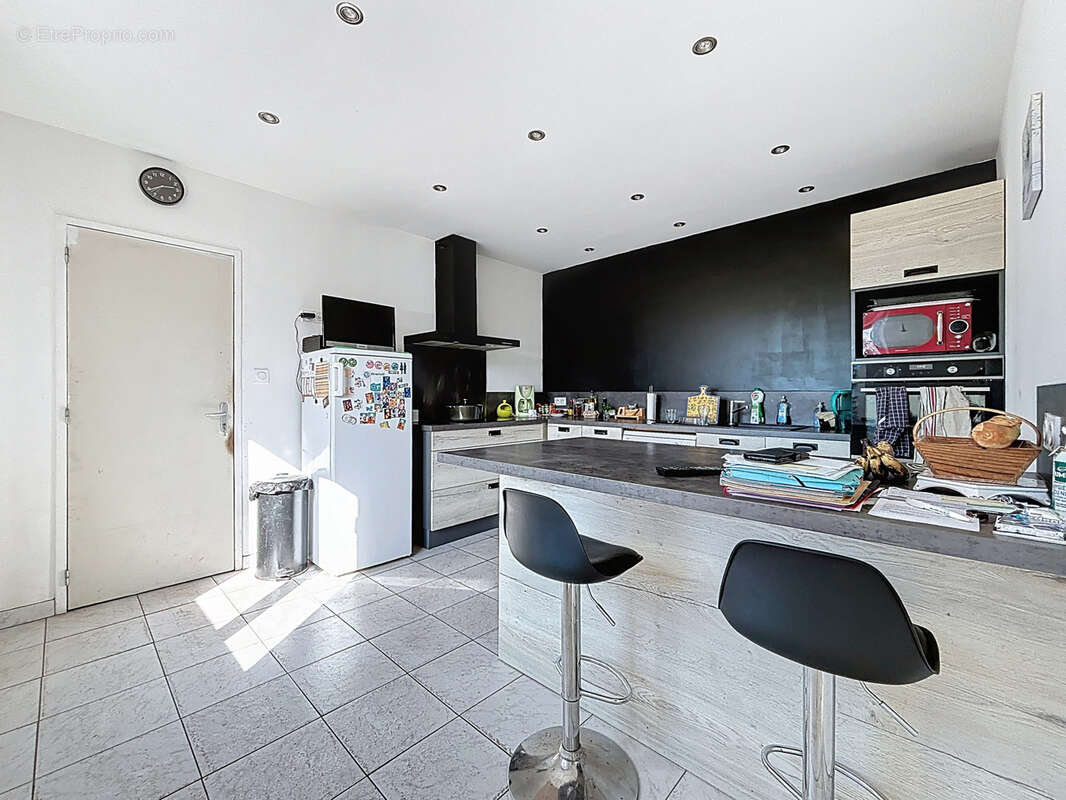 Maison à SAINT-CLAIR-SUR-L'ELLE