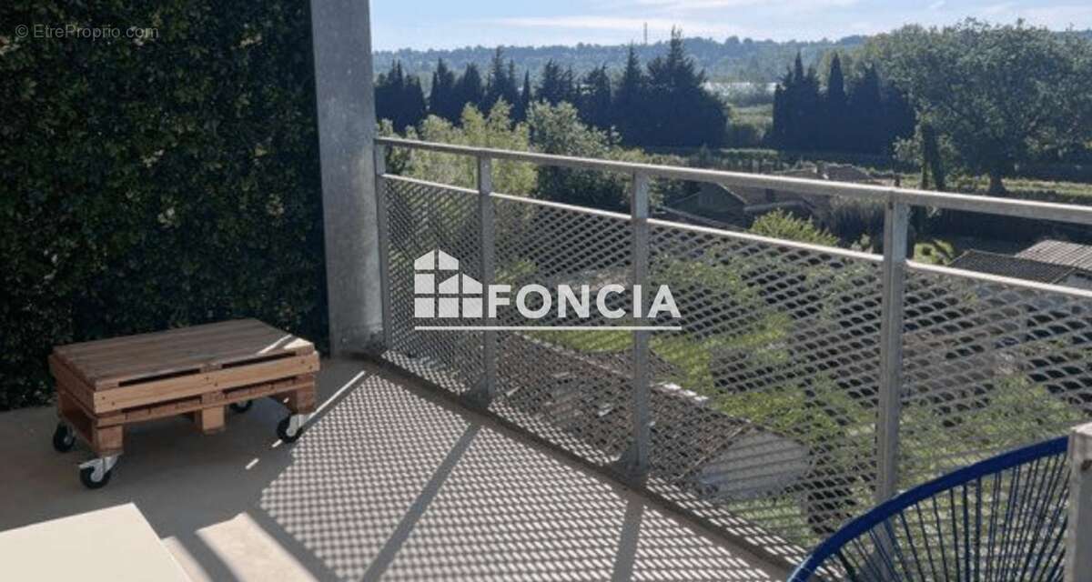 Appartement à ARLES