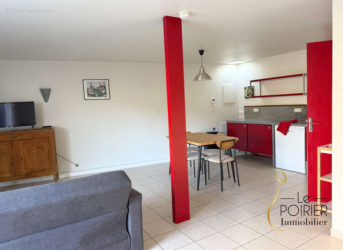 ESPACE PRINCIPAL 35 m² - Appartement à HILLION