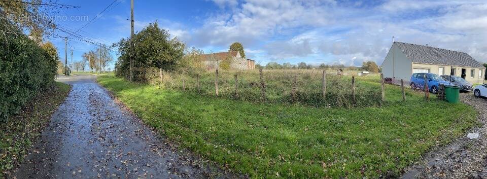Terrain à BRIE-COMTE-ROBERT